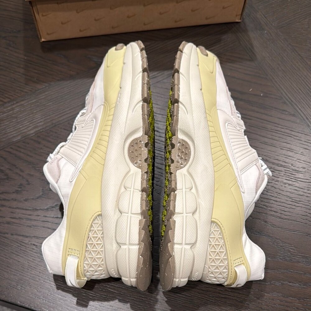 Nike Vomero Roam - Picture 2 of 6